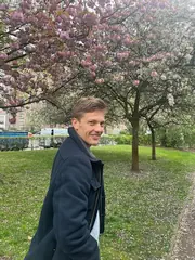 Klavierlehrer Moritz Schwarz